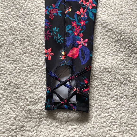 Leggings - Picture 2 of 2